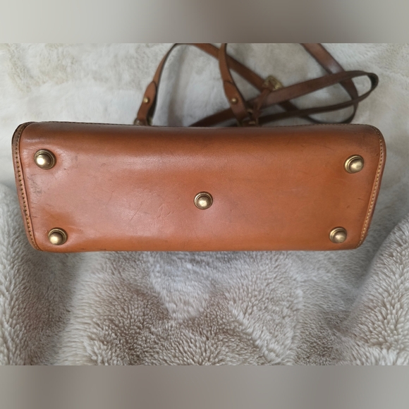 Vintage Dooney & Bourke All Weather leather Carpet Shoulder Bag - Picture 16 of 16
